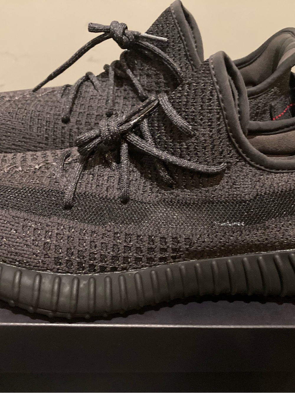 Adidas Yeezy Boost 350 V2 Black Reflective FU9007 Size 9 Brand New